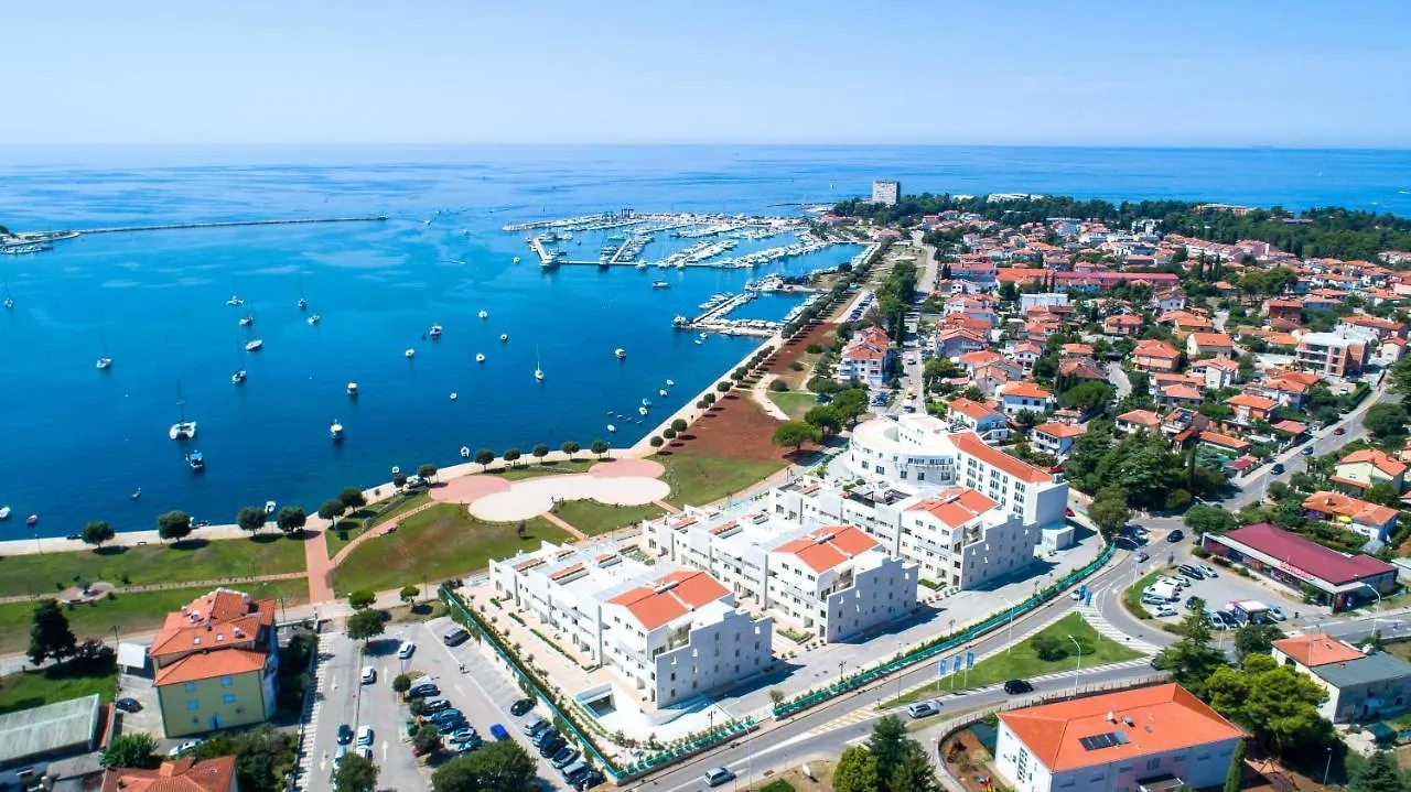 Garden Palace - Apartment Sembid With Terrace Umag Croatia