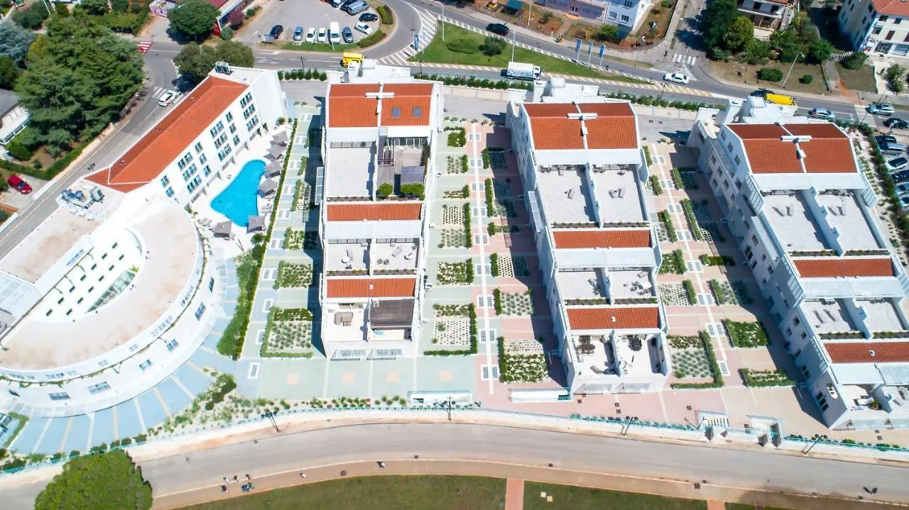 Garden Palace - Apartment Sembid With Terrace Umag