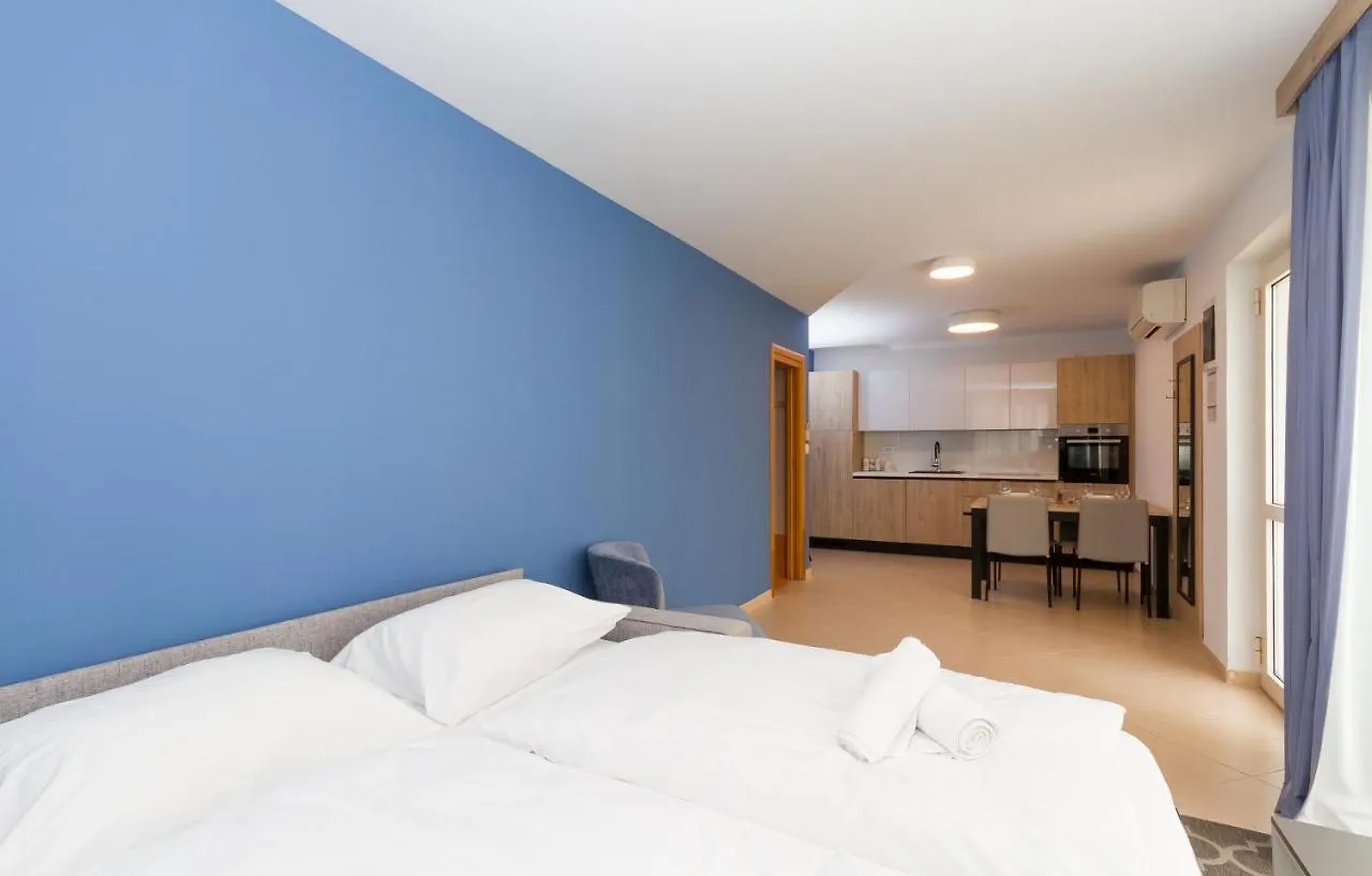 Garden Palace - Apartment Sembid With Terrace Umago 0*,  Croazia